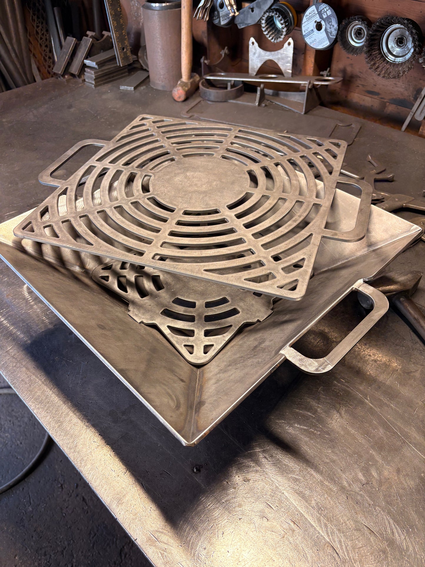 The Lava Top - Grill Top